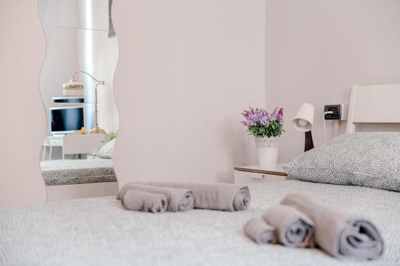 Downtown Rooms Όπως Εξωτερικό φωτογραφία